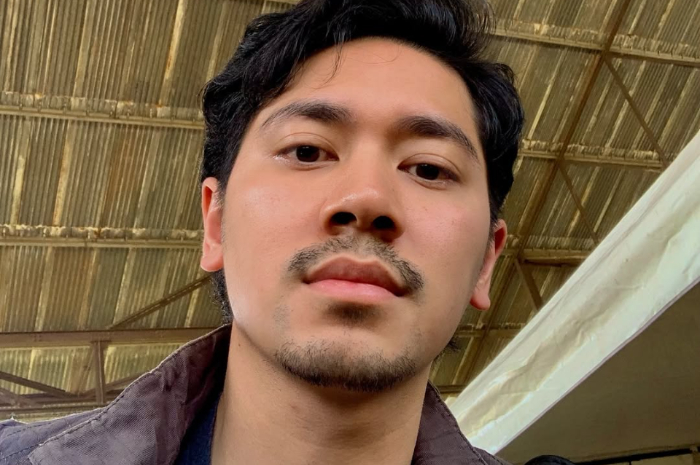 Emir Mahira&nbsp;jadi pemeran utama dalam film Tenung.