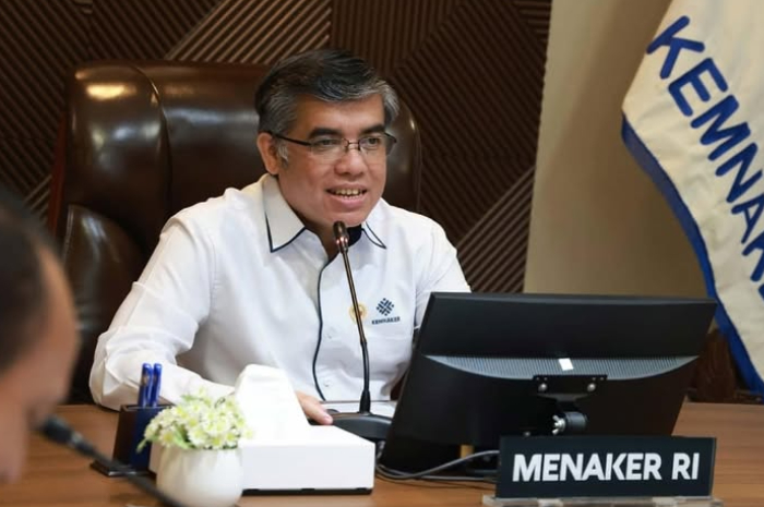 Menteri Ketenagakerjaan, Yassierli menyiapkan skema penghapusan Outsourcing.