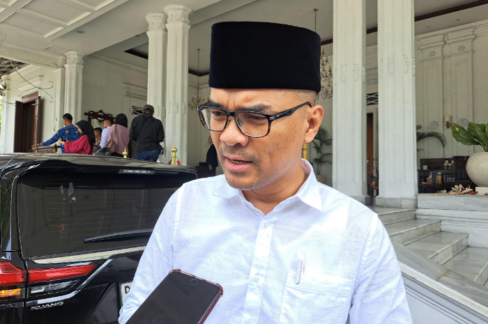 Aktifis Sosial Ronald A Sinaga alias Broron saat dimintai keterangan oleh Radar Bogor soal dana PIP.