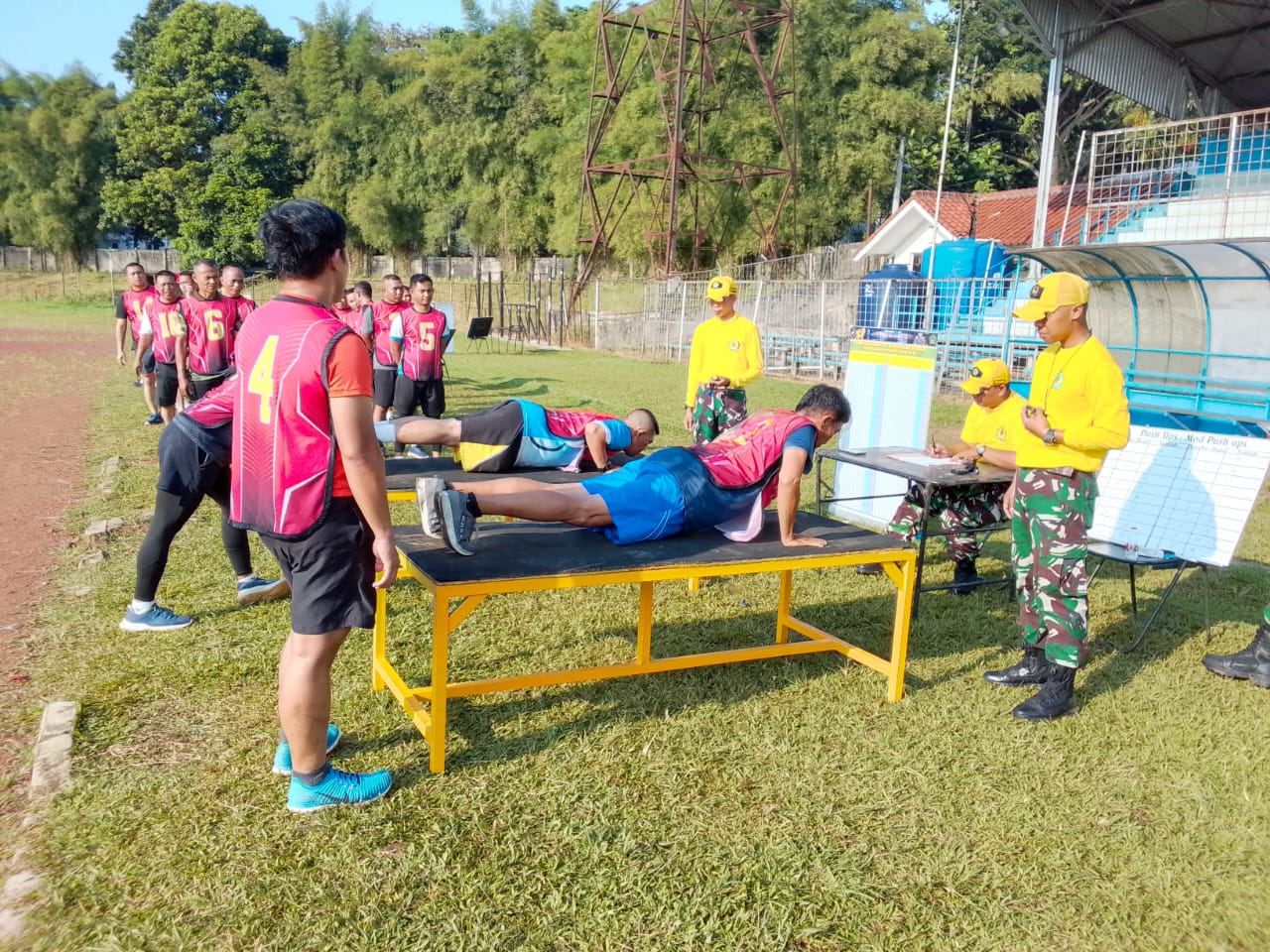 Korem 061/Suryakancana, kembali menyelenggarakan Test Kesemaptaan Jasmani Berkala Tahun 2025 untuk para prajuritnya.
