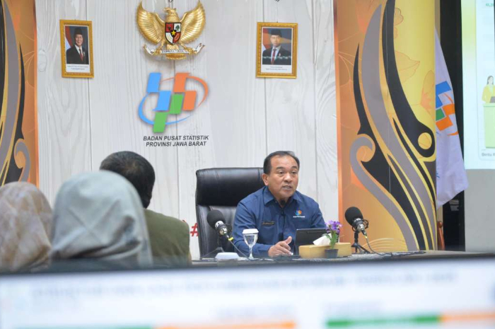 BPS Jawa Barat menyampaikan pertumbuhan ekonomi Jabar pada Triwulan I tahun 2025 mencapai 4,98 persen.&nbsp;