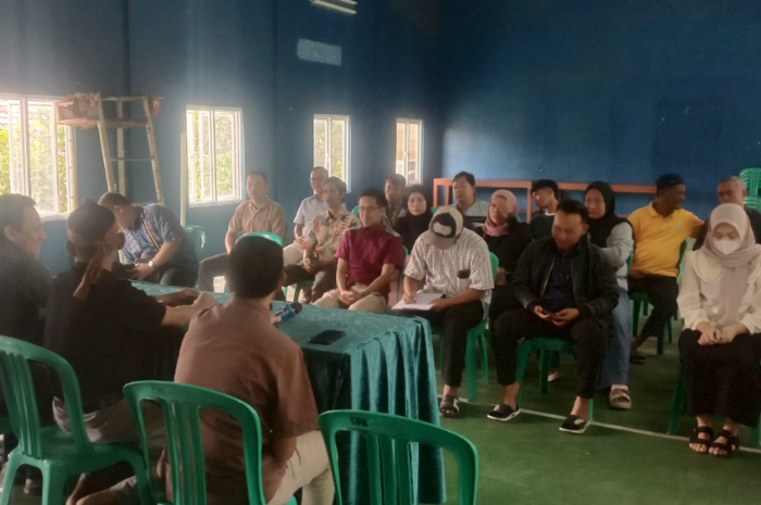Kegiatan Pra Musdes Koperasi Merah Putih Desa Cinangka, Ciampea Bogor pada Senin (12/5/2025).
