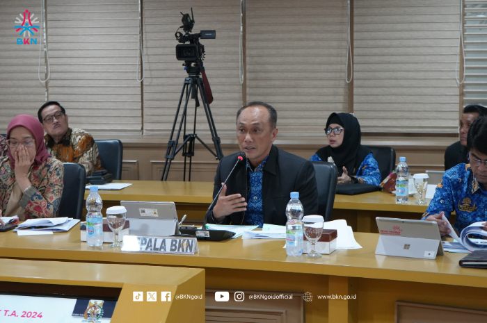 Kepala BKN Zudan&nbsp;Arif Fakrulloh saat menghadiri Rapat Kerja bersama Komite I Dewan Perwakilan Daerah beberapa waktu lalu.