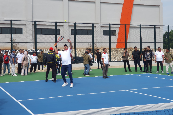 Bupati Bogor, Rudy Susmanto usai meresmikan lapangan tenis di Pakansari Selasa (13/5/2025).