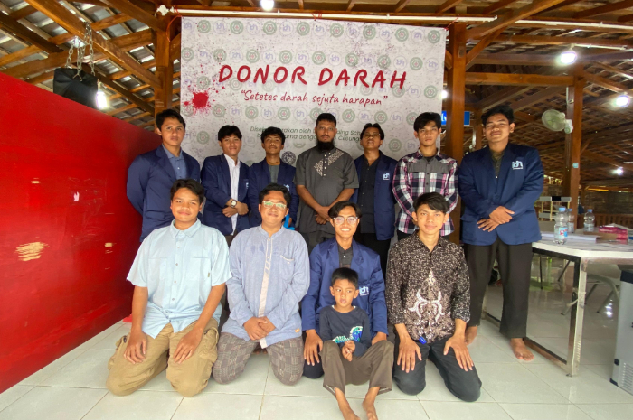 Aksi donor darah di Politeknik IDN Bogor, Kecamatan Jonggol, Kabupaten Bogor.