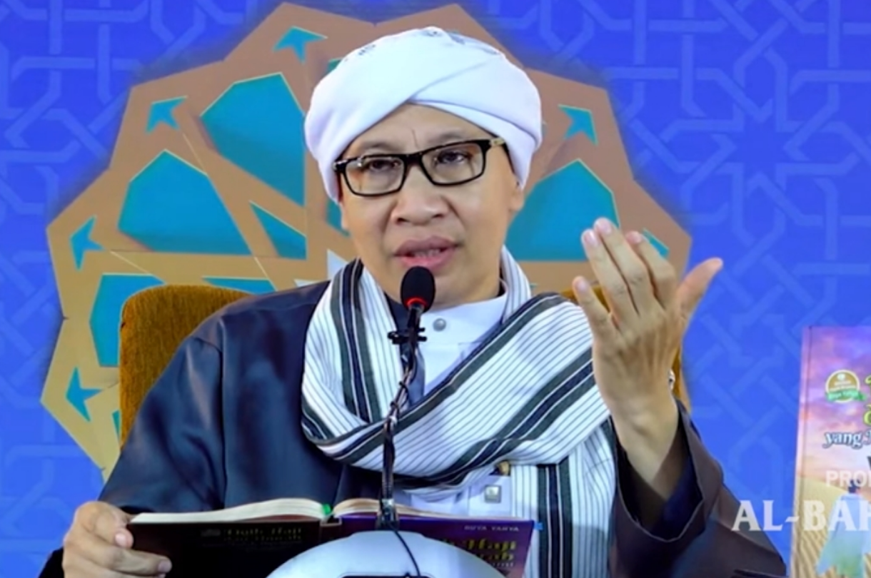 Buya Yahya menyampaikan keterangan terkait orang yang kurban tetapi belum aqiqah.