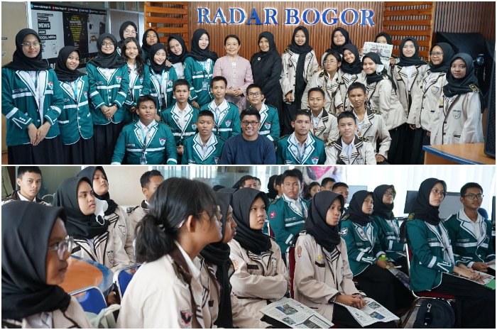 Siswa SMAN 4 Cibinong saat mengunjungi kantor Radar Bogor di Graha Pena, Kota Bogor.