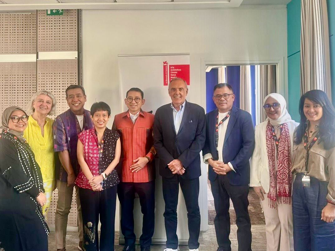 Menteri Kebudayaan Fadli Zon mengadakan pertemuan dengan Direktur Artistik Venice Film Festival, Alberto Barbera.