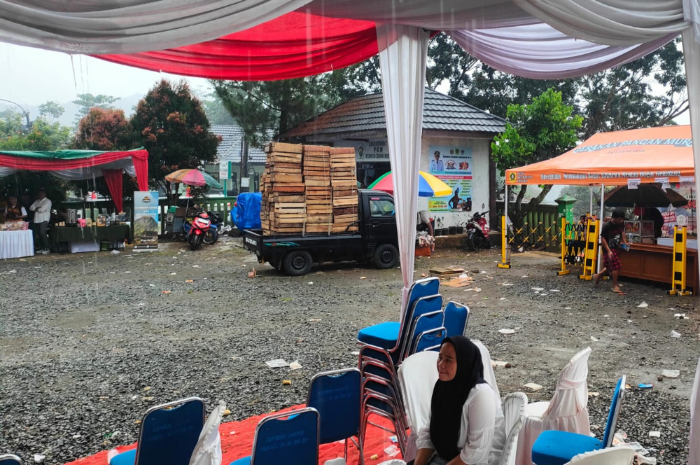 Suasana GPM di Kecamatan Sukamakmur Kabupaten Bogor yang diguyur hujan.