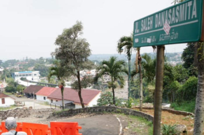 Jalan Saleh Danasasmita atau kawasan Batutulis Kota Bogor yang ambles beberapa waktu lalu.