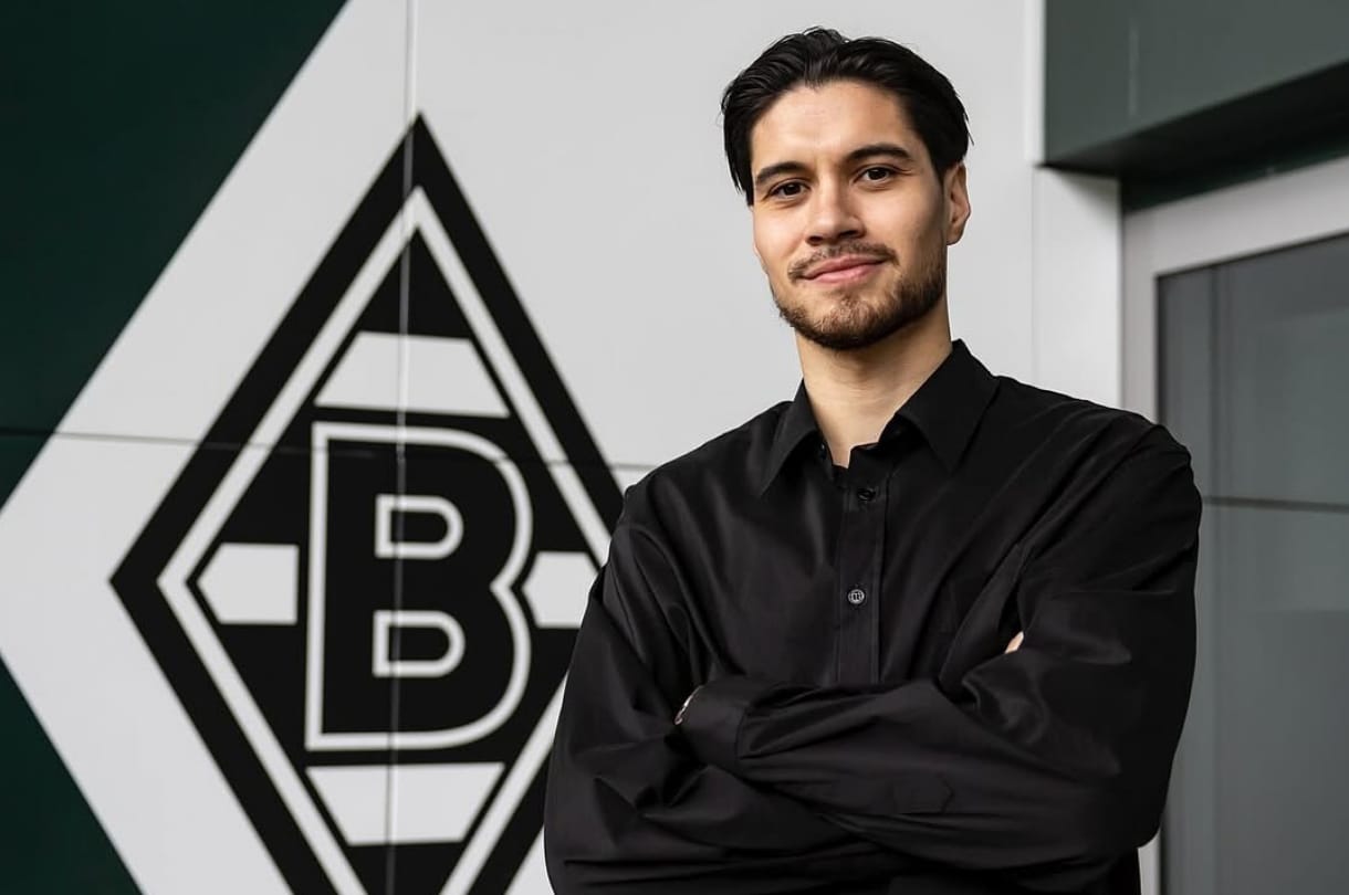 Kevin Diks resmi ke Borussia M&ouml;nchengladbach, torehkan sejarah sebagai pemain Indonesia pertama di klub Bundesliga.&nbsp;