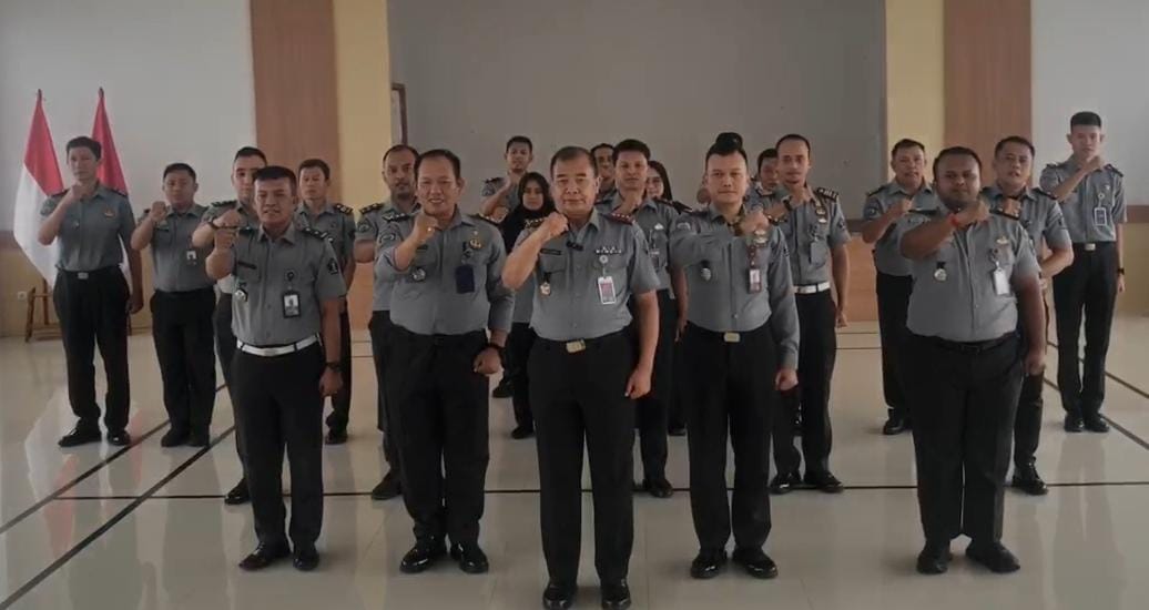 Pembacaan ikrar zero handphone dan narkoba oleh Lapas Kelas IIA Bogor.