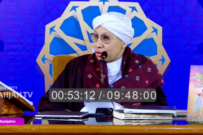 Buya Yahya menjelaskan hukum salat Jumat apabila hari Raya idul Fitri dan idul Adha jatuh pada hari Jumat