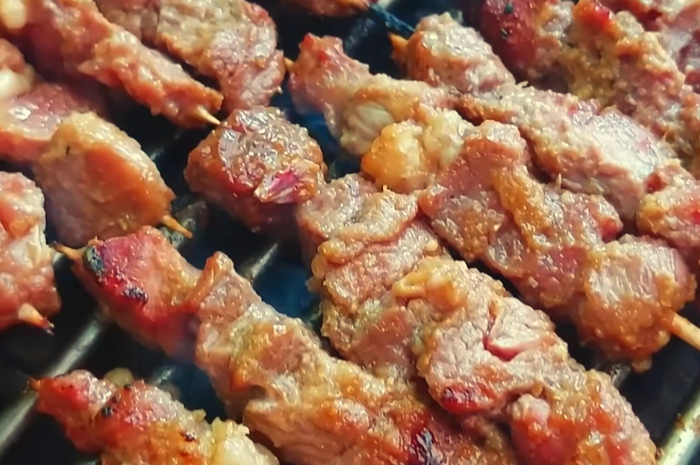 Rahasia Pedagang Sate Kambing Bisa Bikin Sate yang Empuk dan Tidak Bau Prengus