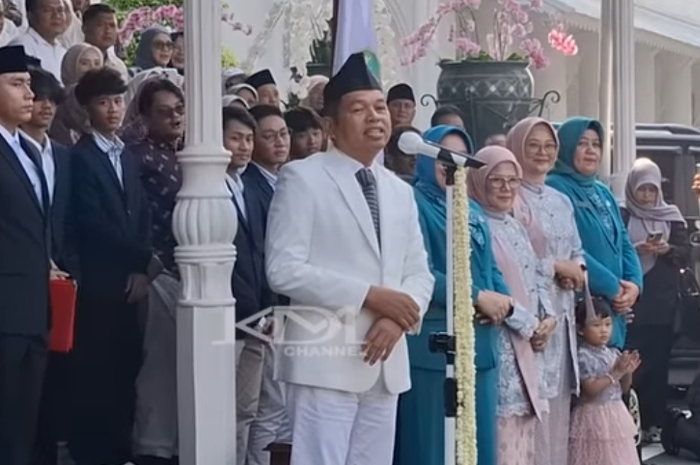 Gubernur Jawa Barat Dedi Mulyadi saat menyampaikan pidato di pelantikan bupati dan wakil bupati Tasikmalaya.