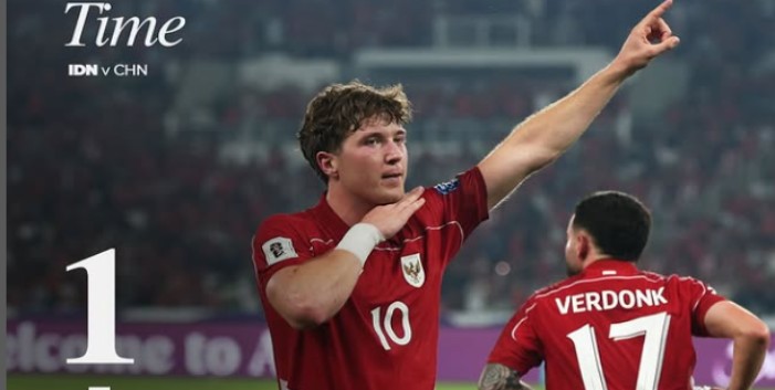 Ole Romeny berhasil melesatkan satu gol ke gawang China