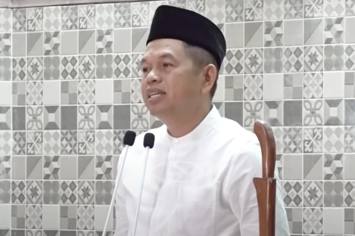 Gubernur Jawa Barat, Dedi Mulyadi, ingatkan orang tua agar anak di bawah umur jangan diberi akun media sosial sebelum waktunya.