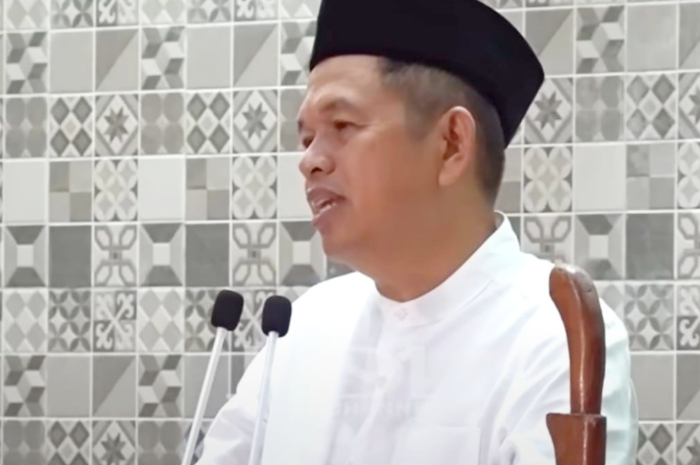 Gubernur Jawa Barat, Dedi Mulyadi, menyampaikan khutbah Idulkurban, mengajak umat mencapai maqam kecintaan hakiki.
