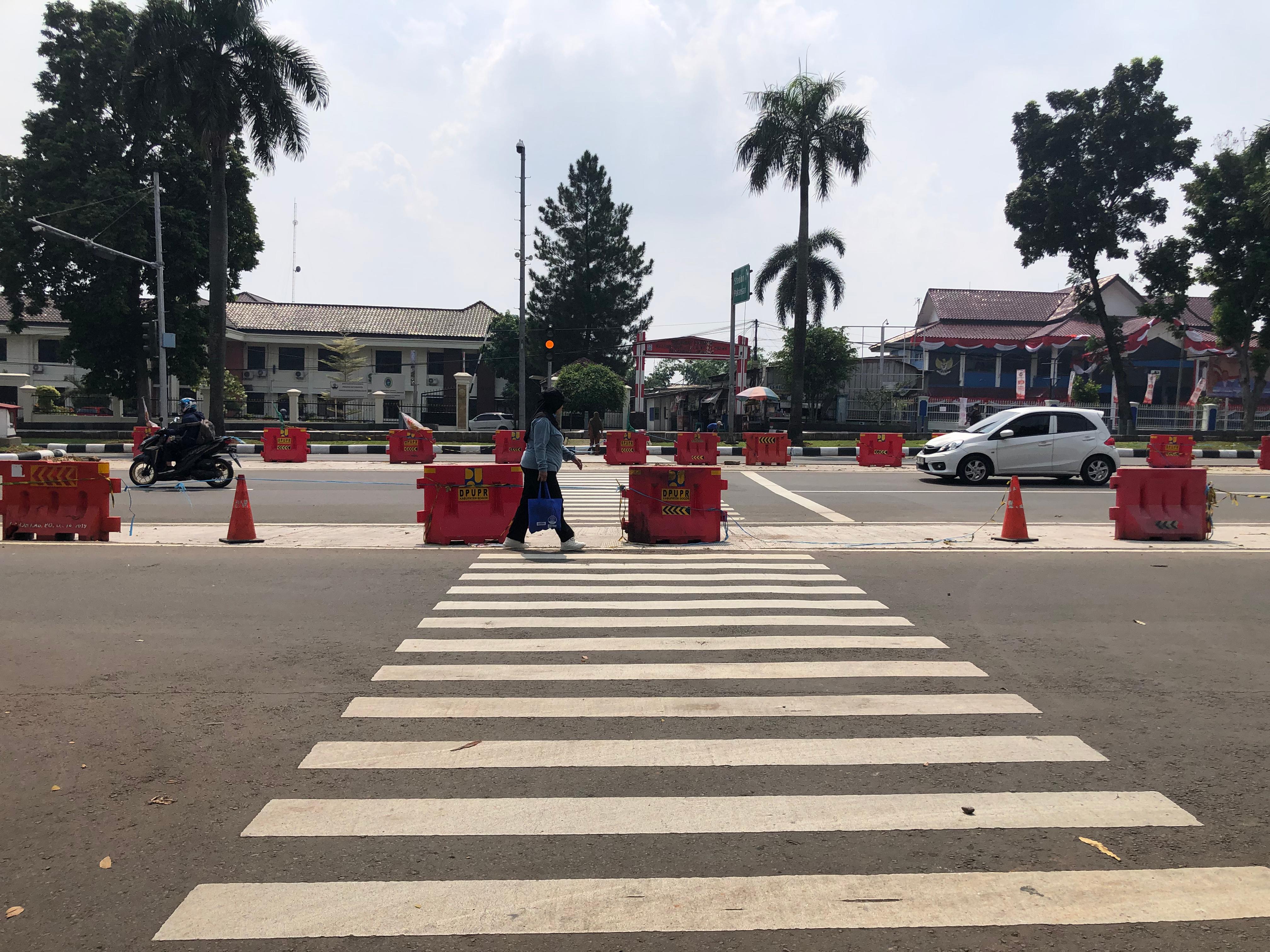 Kondisi terkini Jalur Simpang Tiga Pakansari Bogor.