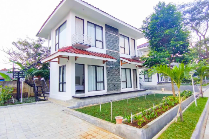 Staycation murah di RedDoorz Batutulis Bogor Villa Papatong by M