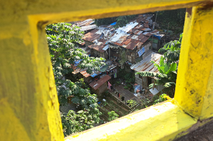 Kawasan kumuh di bawah Jembatan MA Salmun, Kecamatan Bogor Tengah, Kota Bogor.