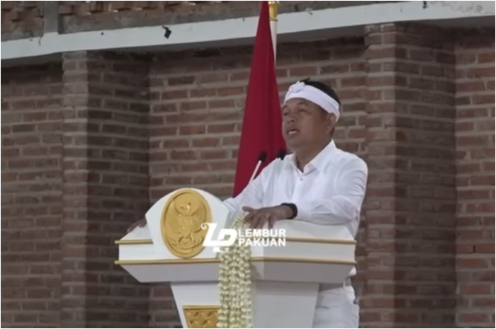 Gubernur Jawa Barat Dedi Mulyadi saat menyampaikan pidato di hadapan para pejabat di lingkungan Pemprov Jabar.