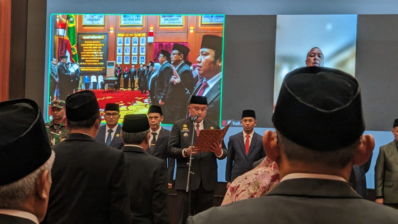 Bupati Bogor, Rudy Susmanto melantik sejumlah pejabat di Aula Soekarno-Hatta, Pendopo Pemkab Bogor, Selasa (17/6/2025).