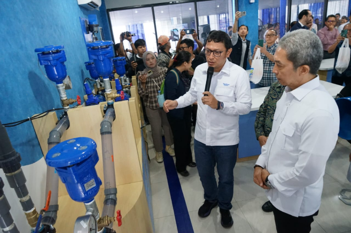 Peresmian training center Perumda Tirta Pakuan di Jalan Raya Tajur Sukasari Bogor.
