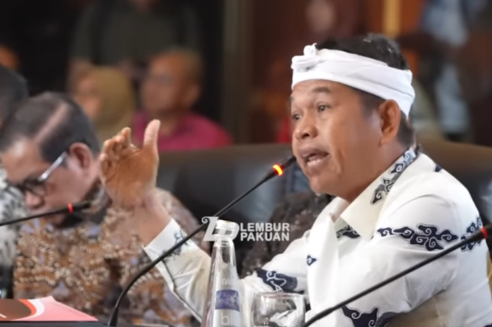 Gubernur Jawa Barat Dedi Mulyadi membahas pemulihan alam dan air sebagai sumber daya energi