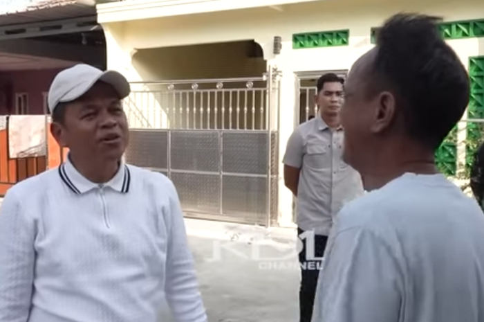 Gubernur Jawa Barat Dedi Mulyadi menemui cucu mantan bupati Bekasi yang sempat kecewa bangunannya dibongkar.