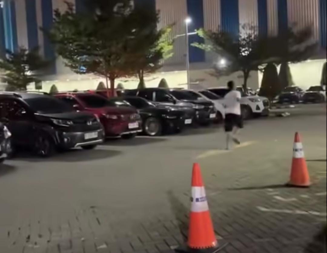 Tangkapan layar suasana pengejaran maling di salah satu mall di Cileungsi Bogor