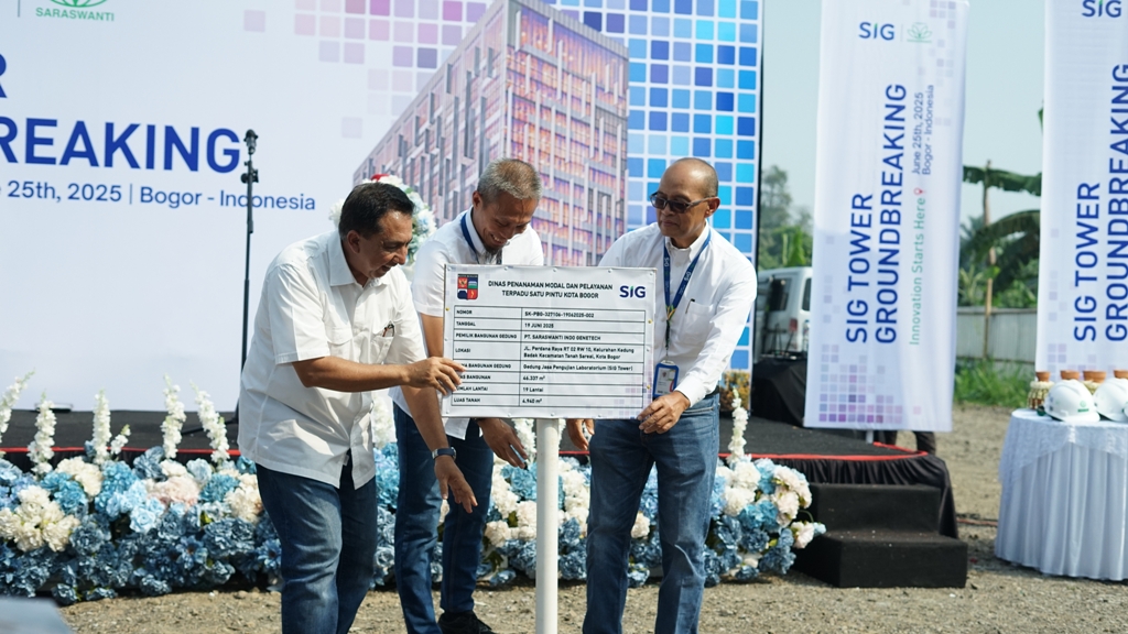 Acara groundbreaking pembangunan SIG Tower di Jalan Perdana Raya Budi Agung, Kelurahan Kedung Badak, Kecamatan Tanah Sareal, Kota Bogor, Rabu 25 Juni 2025.