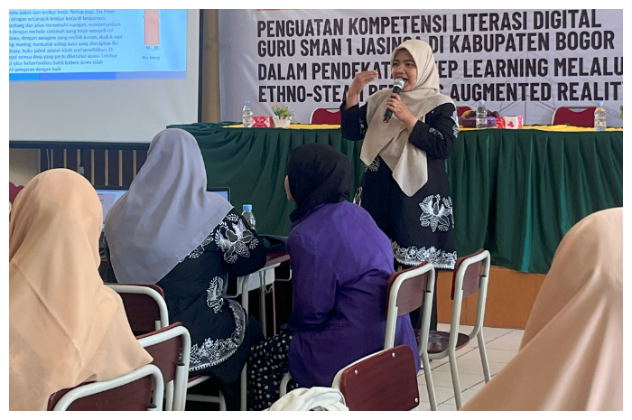 Dosen Universits Pakuan Bogor menyelenggarakan workshop Penguatan Kompetensi Literasi Digital Guru SMAN 1 Jasinga, Kabupaten Bogor.