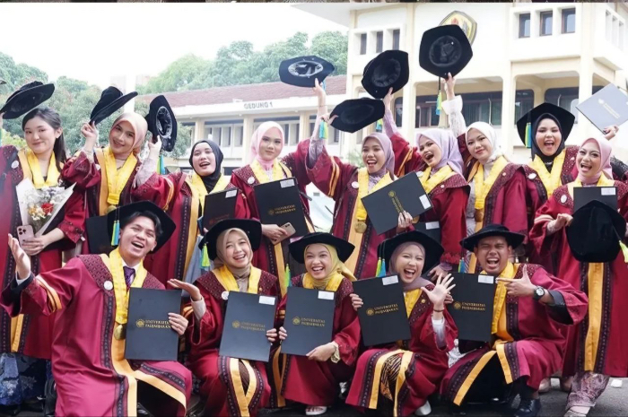 Ilustrasi&nbsp;kuliah. Simak biaya masuk Unpad jalur SMUP 2025