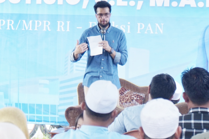 Anggota DPR RI, Primus Yustisio saat&nbsp;sosialisasi empat pilar kebangsaan di Kampung Leuwiranji, Desa Sukamulya, Rumpin, Kabupaten Bogor.
