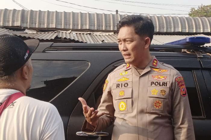 Kapolres Bogor AKBP Rio Wahyu Anggoro saat dimintai keterangan.