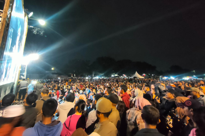 Suasana Roadshow Abdi Nagri Nganjang Ka Warga di Depok Sabtu 5 Juli 2025 malam