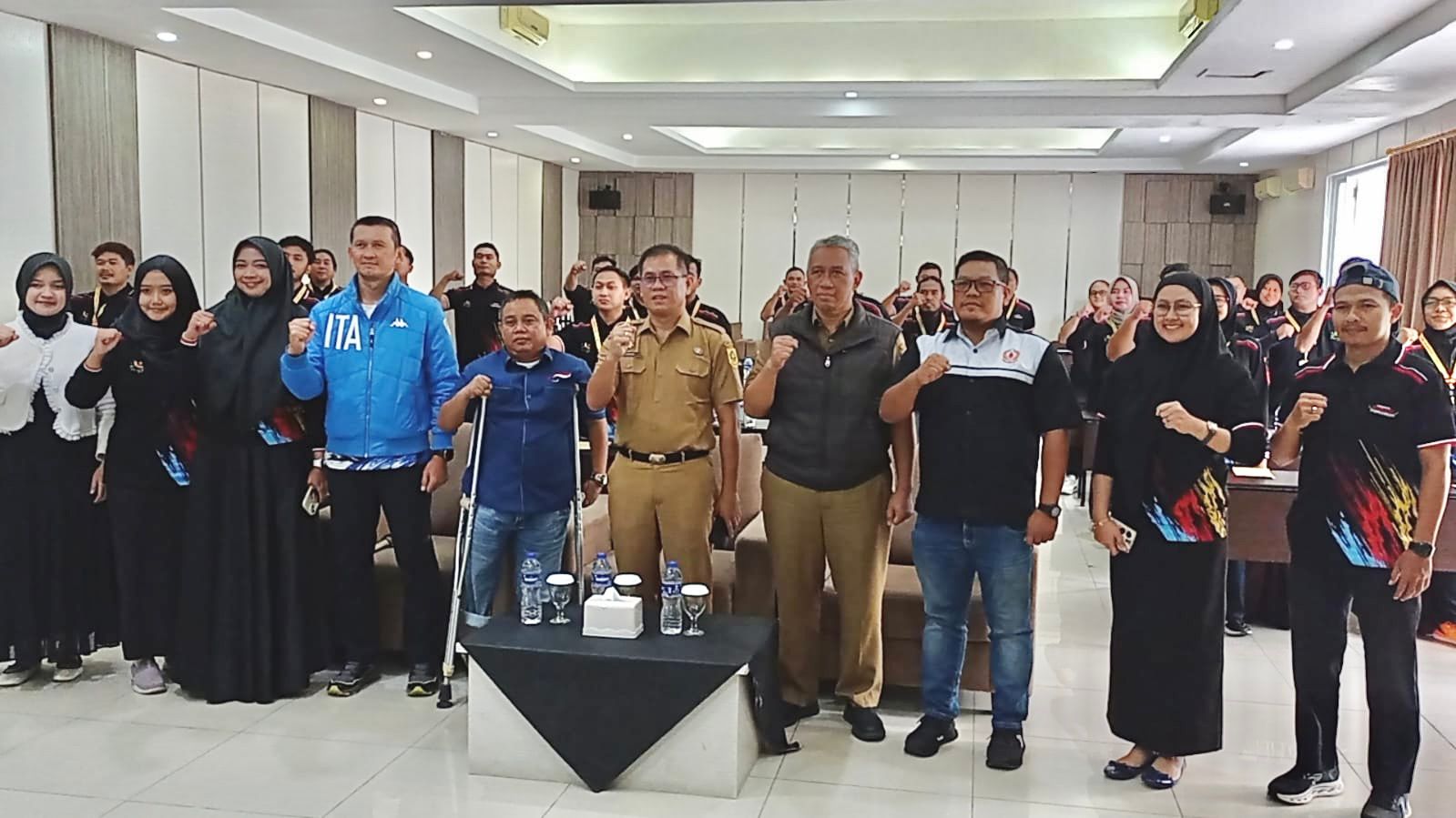 Dispora Kabupaten Bogor, melakukan pembinaan dalam peningkatan kualitas pelatih cabor yang ada di KONI, PPOPM dan NPCI Kabupaten Bogor.