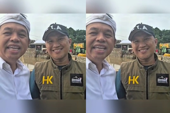 Gubernur Jawa Barat, Dedi Mulyadi saat melihat penyebab banjir di Ciledug, Kabupaten Bekasi.