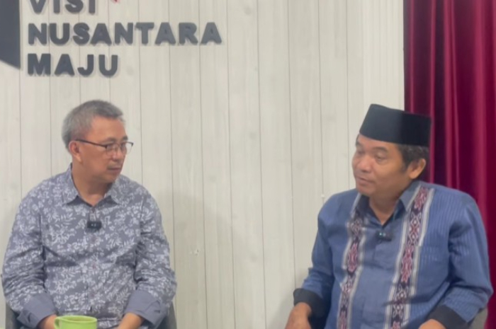 Direktur Eksekutif Lima Indonesia, Ray Rangkuti (kanan) menilai Gubernur Jawa Barat, Dedi Mulyadi.