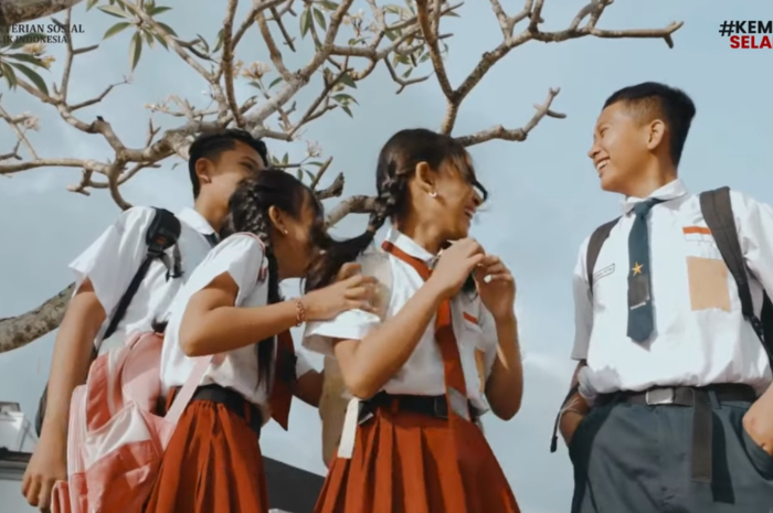 Ilustrasi pelajar mengikuti kegiatan MPLS di sekolah