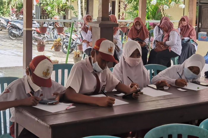 Ratusan Ribu Siswa di Jawa Barat Dapat Dana PIP