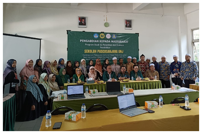 Program Studi S2 Penelitian dan Evaluasi Pendidikan, Sekolah Pascasarjana UNJ menggelar PKM di SMA Plus Nurul Iman Islamic Boarding School Parung, Kabupten Bogor.