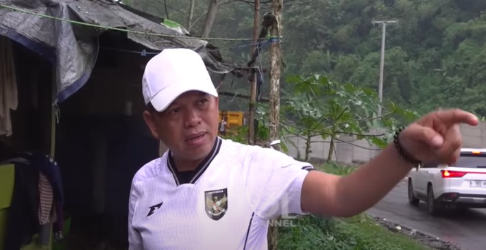 Gubernur Jawa Barat Dedi Mulyadi akan menata rumah hunian sekitar TPA Sarimukti