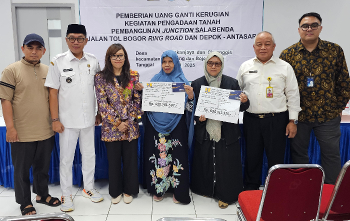 Pemberian ganti untung proyek Tol Junction Salabenda kepada warga Desa Cimanggis, Bojonggede Bogor