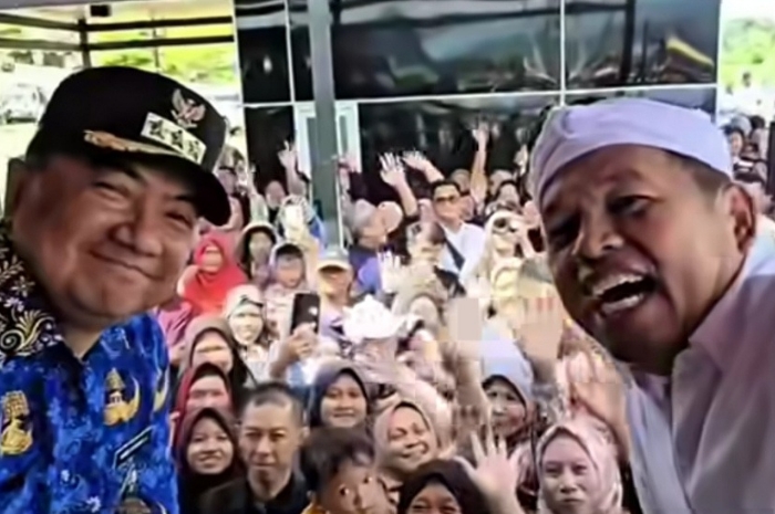 Gubernur Jawa Barat Dedi Mulyadi saat berada di Garut.