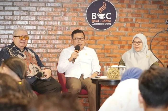 Kepala NFA, Arief Prasetyo Adi, dalam pertemuan para pengusaha olahan beku di Jakarta