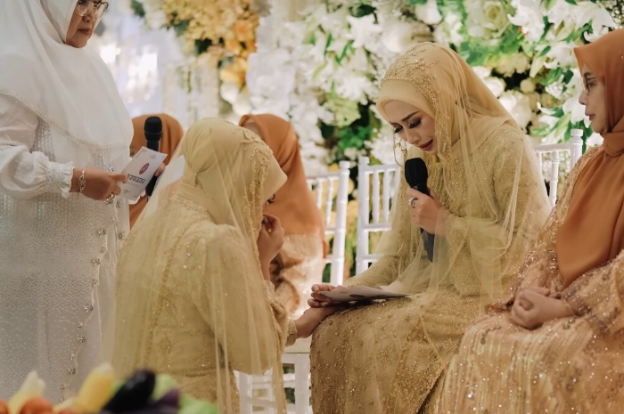 Prosesi pengajian di rumah Wakil Bupati Garut Luthfianisa Putri Karlina.