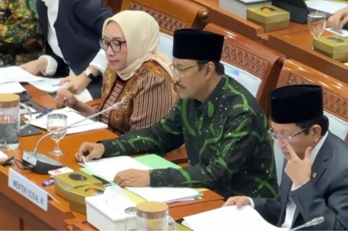 Kemensos menonaktifkan 8,26 juta penerima bansos PBI-JK.