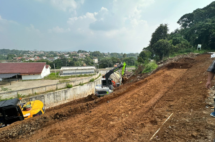 Progres penanganan Jalan Batutulis Kota Bogor pasca longsor.